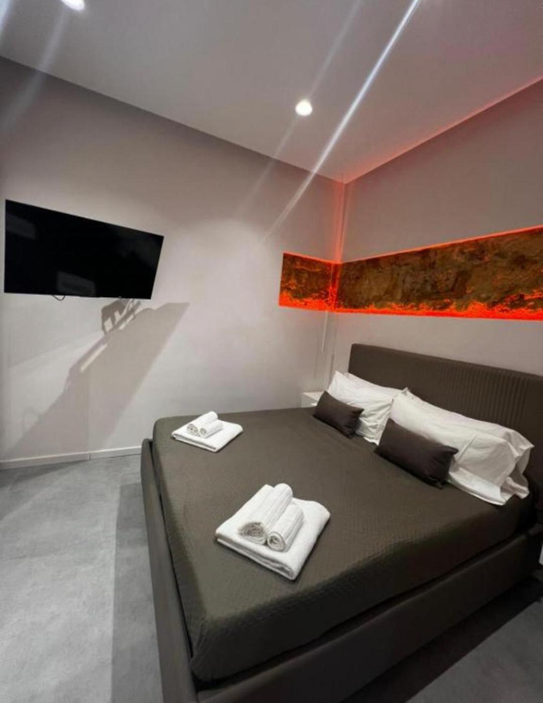 Politeama Centre Suite Palermo Buitenkant foto